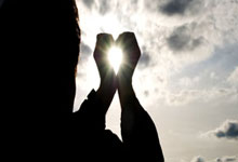 球迷熱聊馬競7000萬鎊購小蜘蛛：天價懸殊，恩凱提亞僅3000萬鎊.